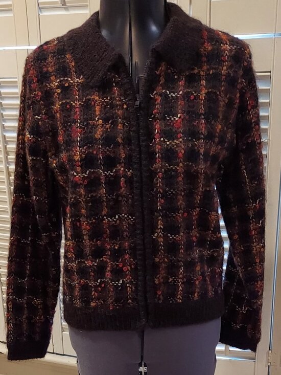 Dressbarn Sweaters - Fall Colors Plaid & Collared Zip Cardigan by Dressbarn Size S